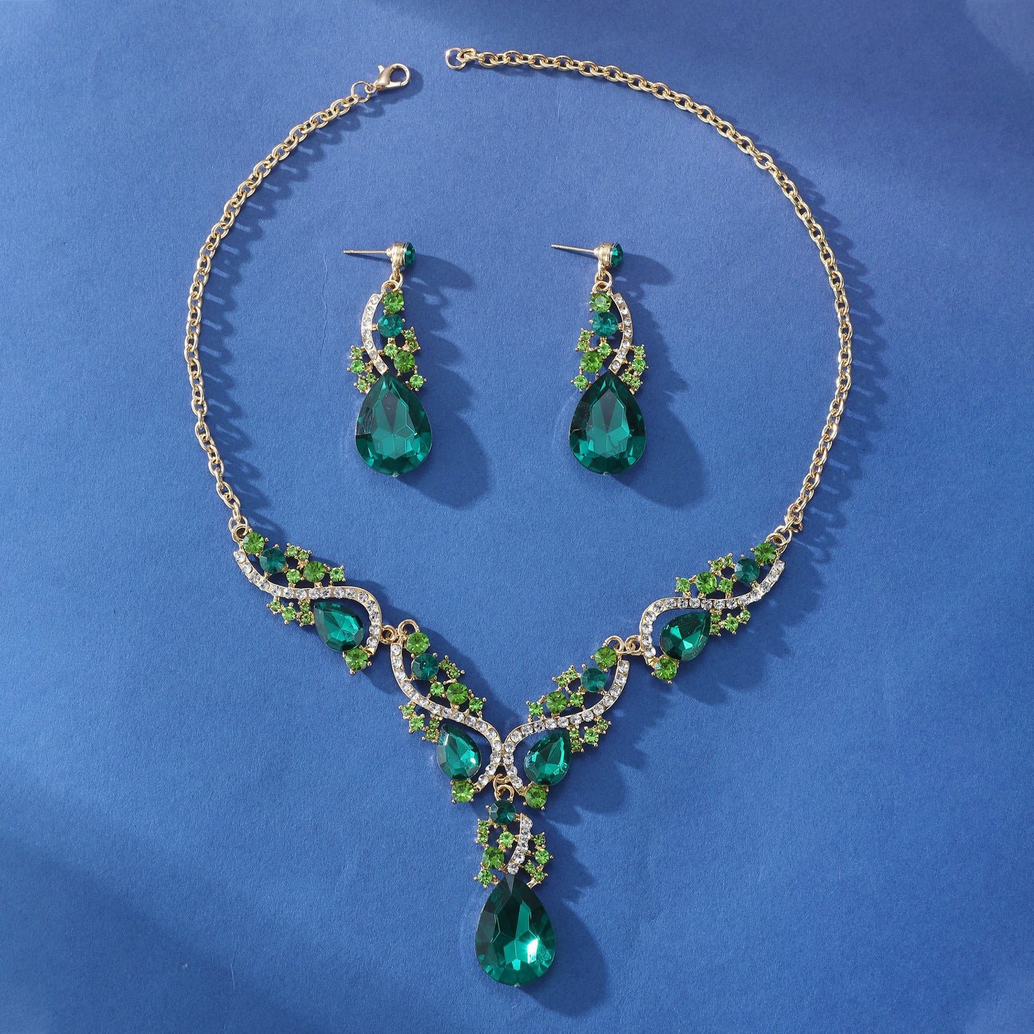 Green crystal necklace and earrings jewelry set for women