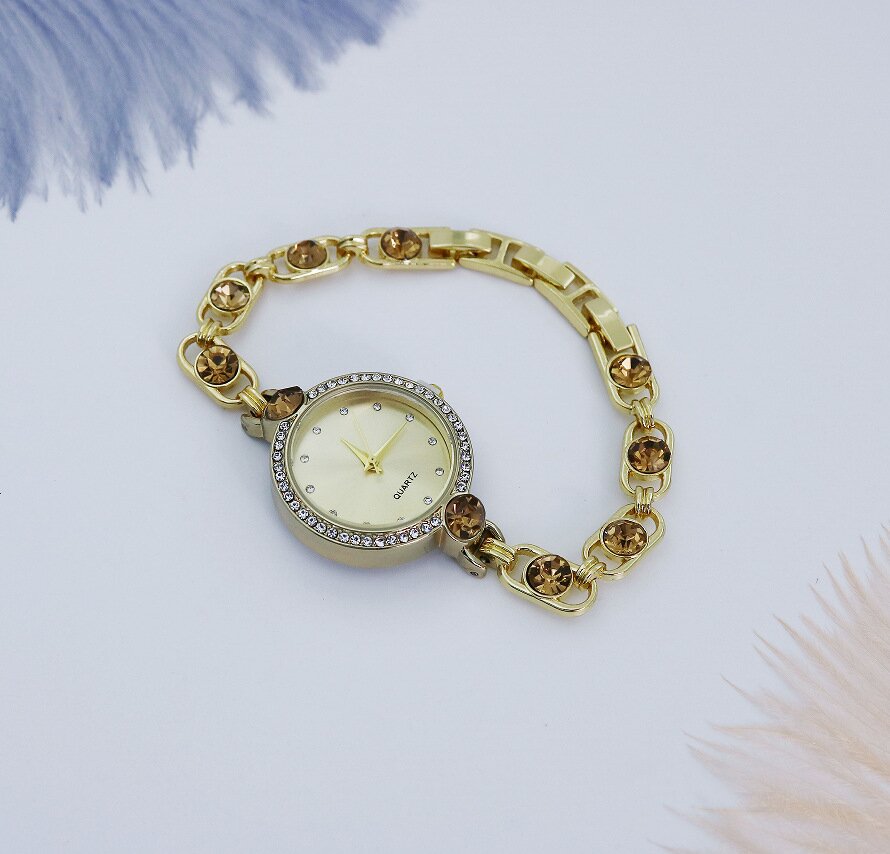 Gold crystal fashion watch for women