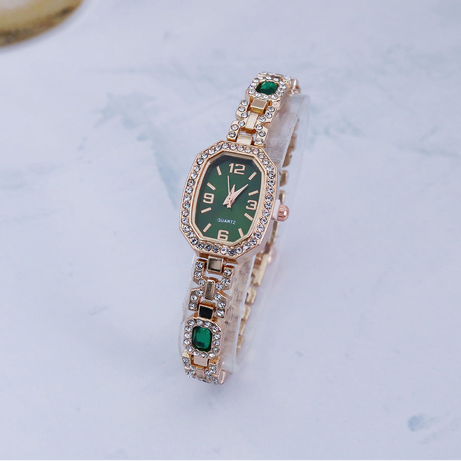Green elegant bracelet watch for women